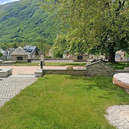 Maison Saint Lary 2 Hébergement de vacances Guchan